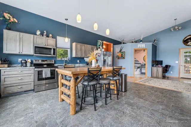 $399,900 | 160 Highway 35, Alma, WI 54610