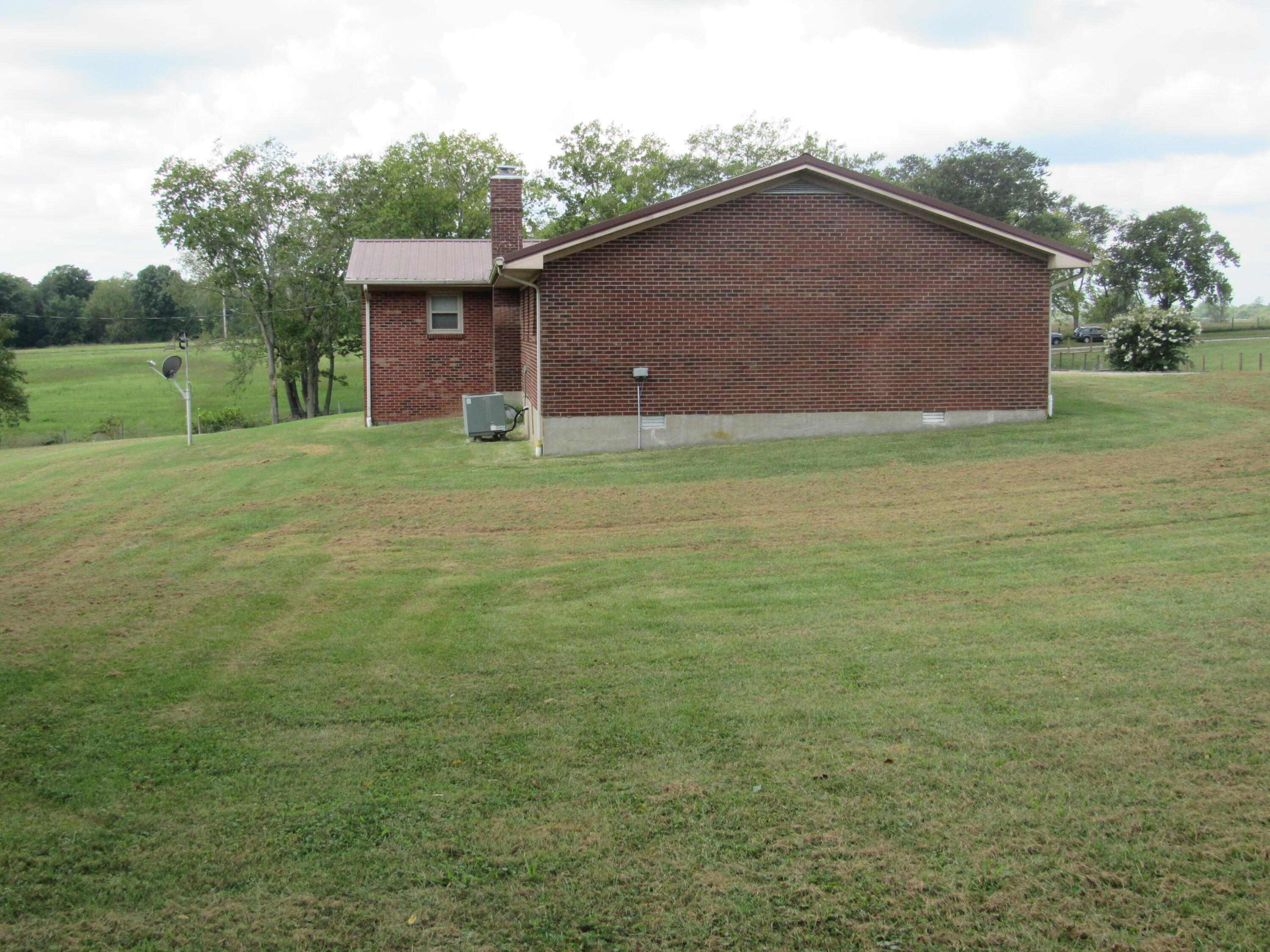 5960 Van Meter Road Winchester, KY 40391 - Photo 19 of 44 5960 VM 35