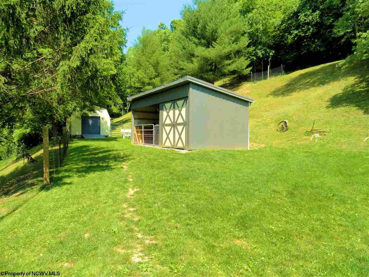 207 Raccoon Road Salem, WV 26426 - Photo 4 of 7 Gallery Image 4