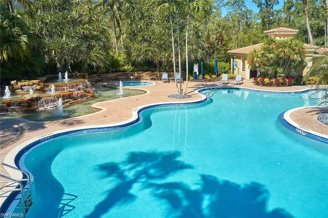 $17,000 | 2855 Tiburon Boulevard East, Unit 102, Naples, FL 34109