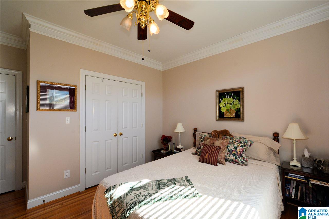 609 Meadow Ridge Drive Birmingham, AL 35242 - Photo 22 of 39