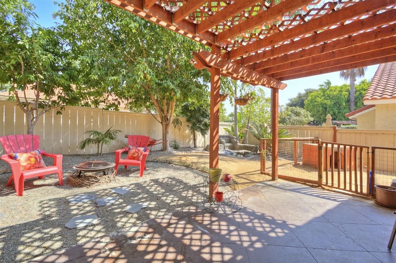 1548 Promontory Ridge Way Vista, CA 92081 - Photo 17 of 19