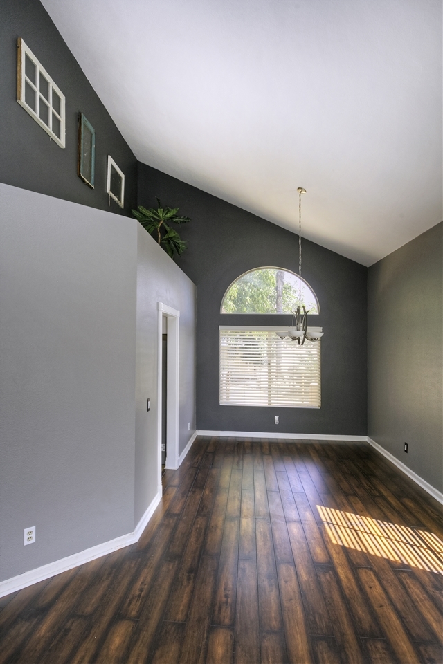 1548 Promontory Ridge Way Vista, CA 92081 - Photo 4 of 19