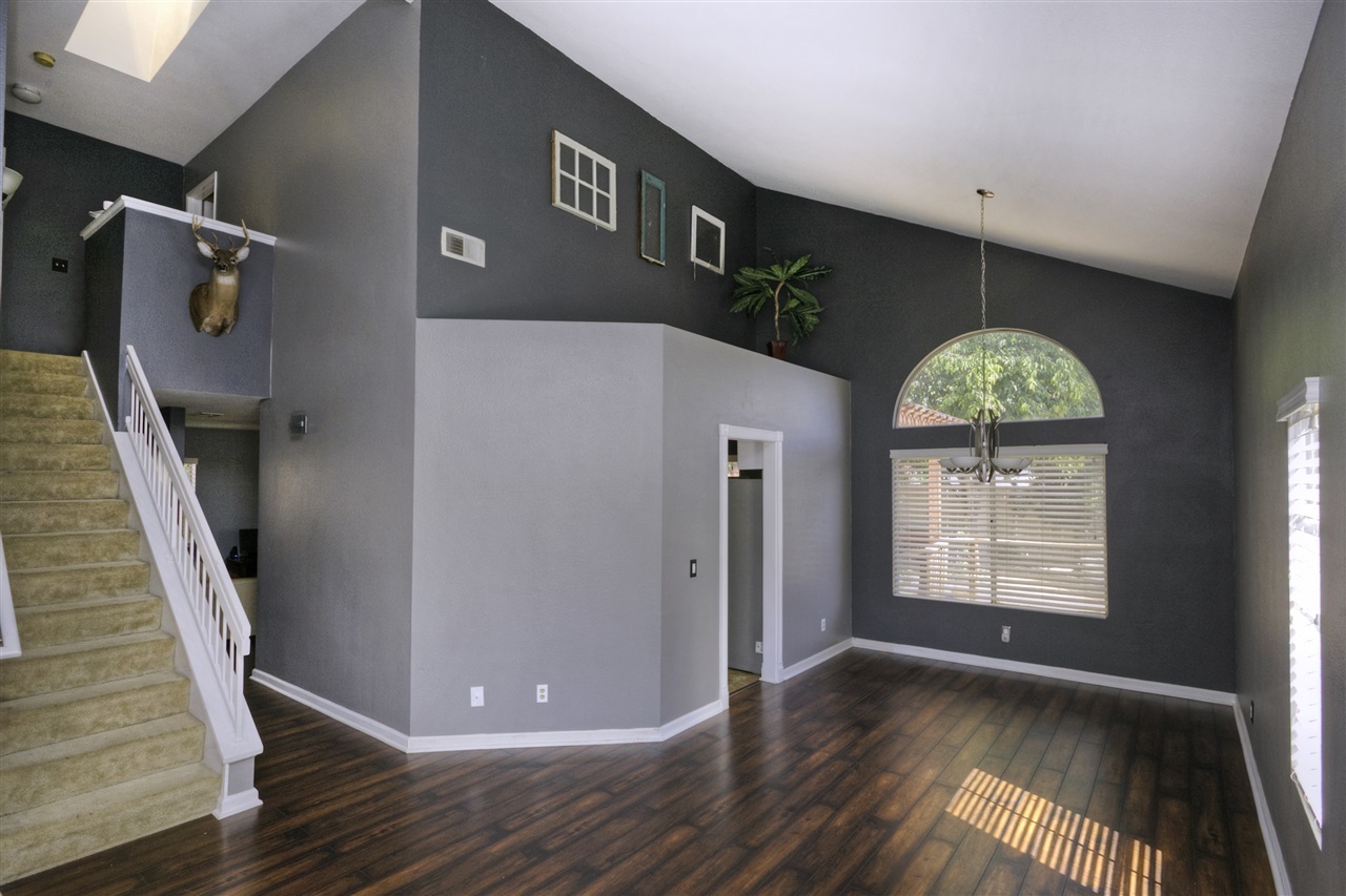 1548 Promontory Ridge Way Vista, CA 92081 - Photo 5 of 19