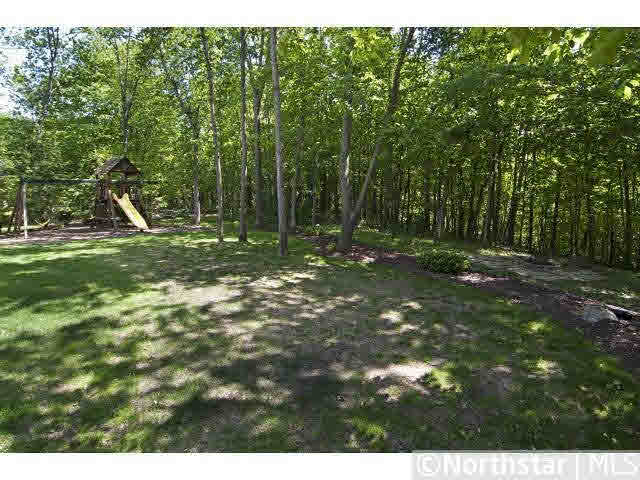17127 Acorn Ridge Eden Prairie, MN 55347 - Photo 16 of 18