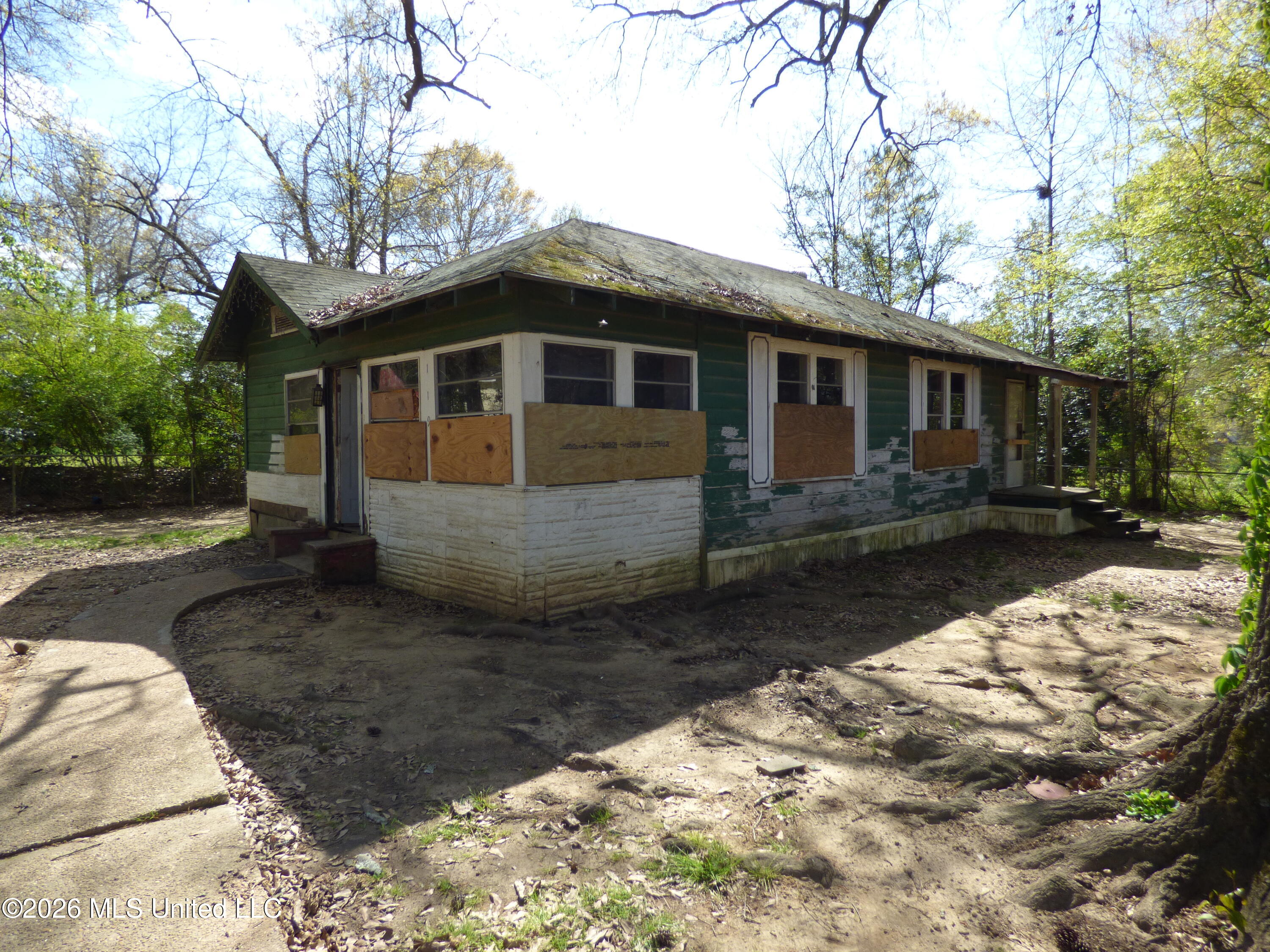 119 Williams Street Hazlehurst, MS 39083 - Photo 5 of 16 P1340326