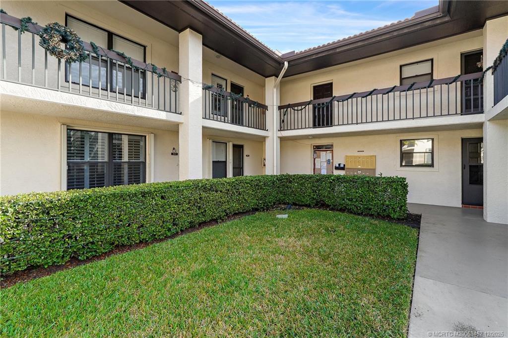 511 Southwest South River Drive, Unit 104 Stuart, FL 34997 - Photo 4 of 61