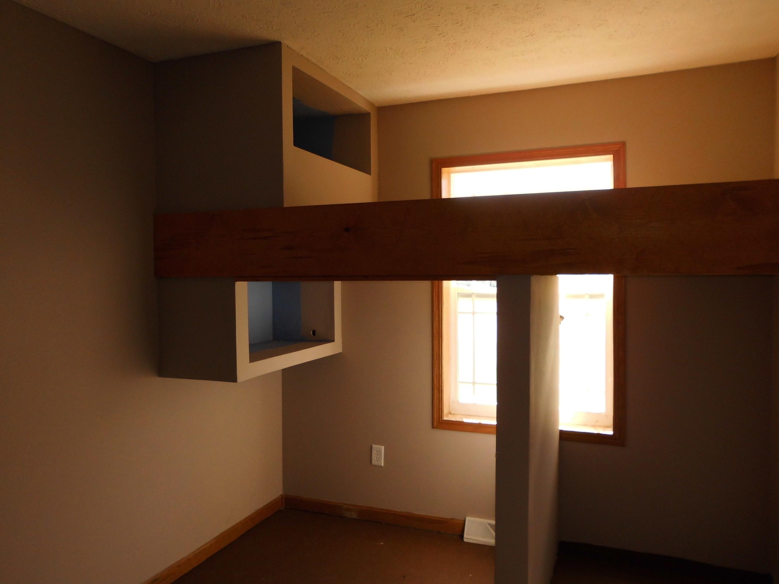 641 West Spring Street St. Ignace, MI 49781 - Photo 9 of 25 Gallery Image 9