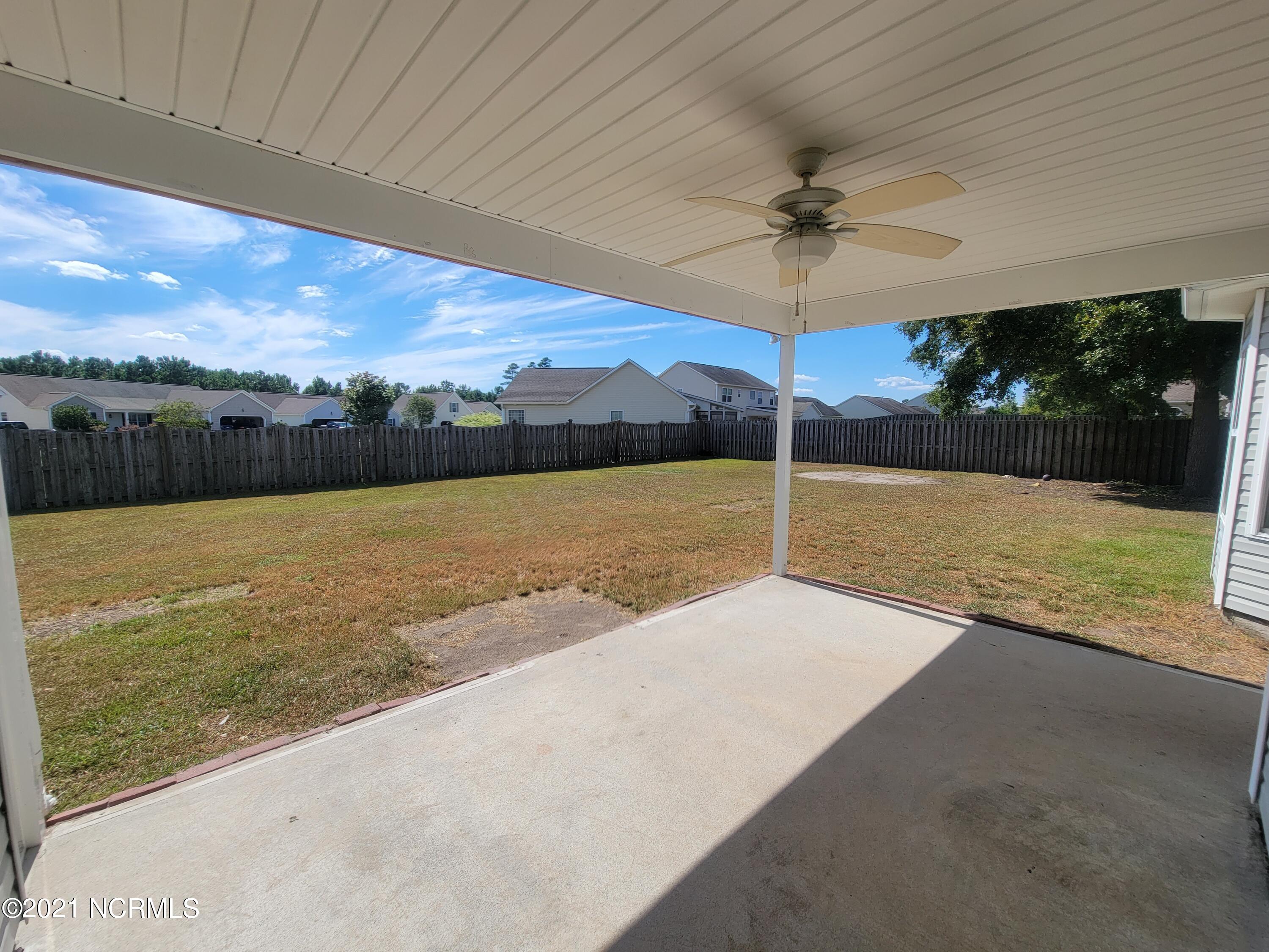 401 Amaryllis Lane Holly Ridge, NC 28445 - Photo 4 of 8 20210910_150631