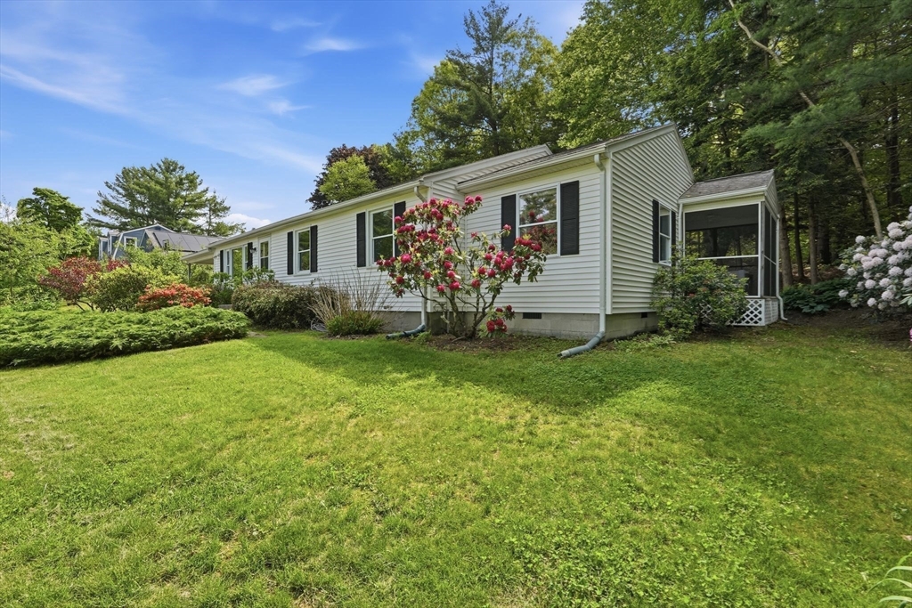 87 Logtown Road Amherst, MA 01002 - Photo 7 of 41