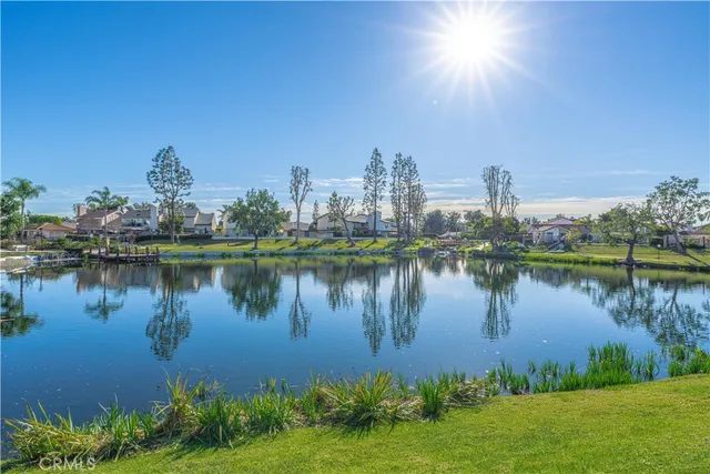 $619,000 | 1935 West Clipper Lane, Unit 50, Anaheim, CA 92801