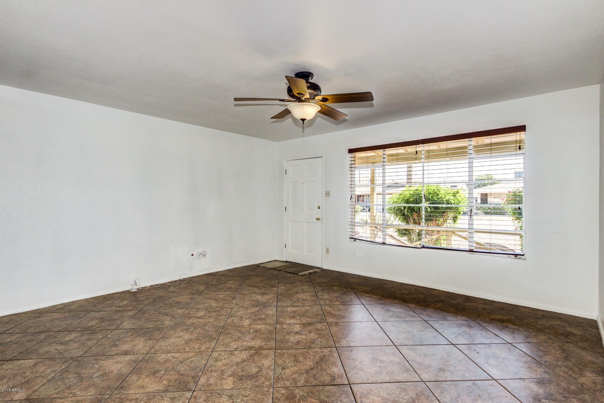 3812 West Lamar Road Phoenix, AZ 85019 - Photo 4 of 27 Lamar - 3812 (4)