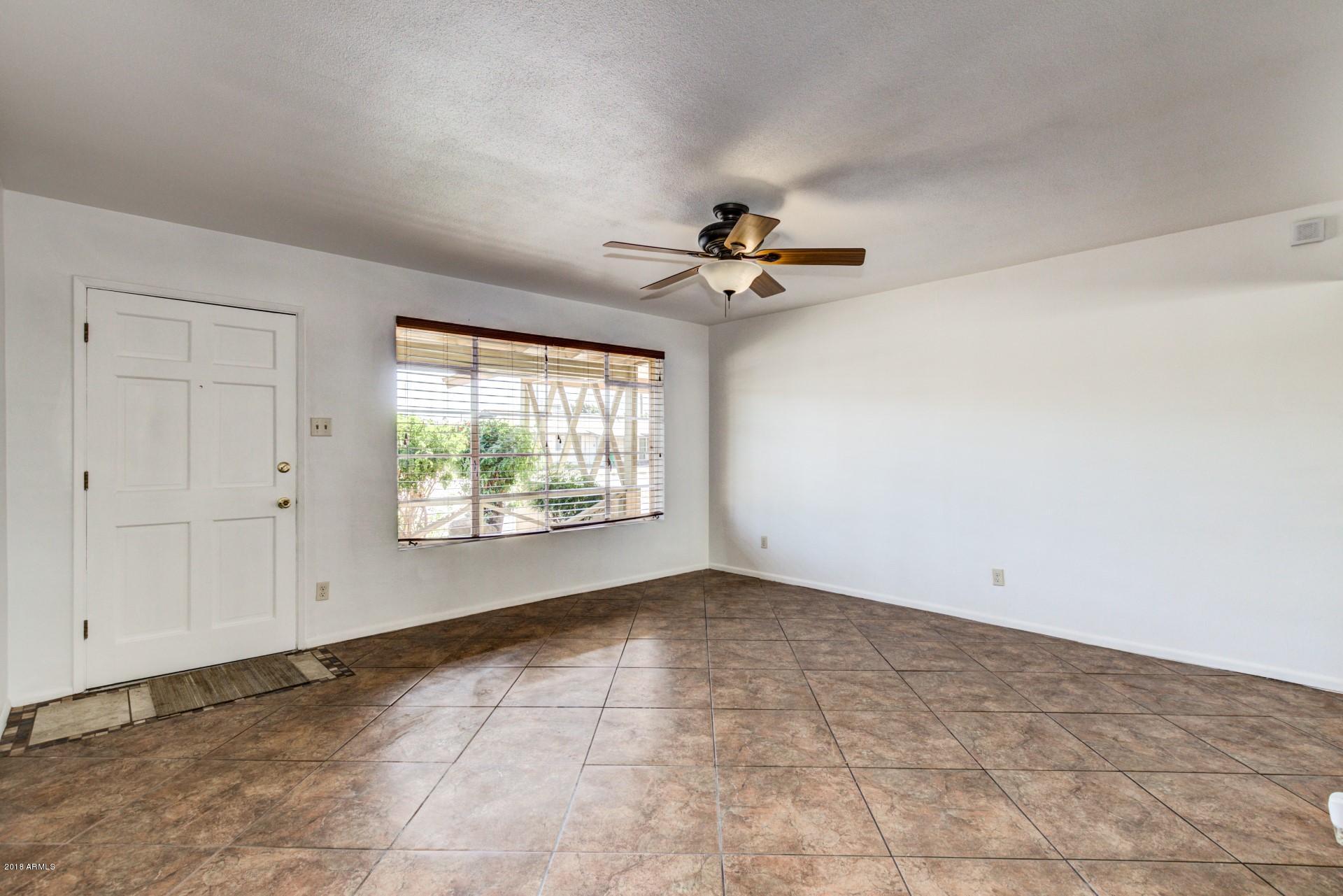 3812 West Lamar Road Phoenix, AZ 85019 - Photo 5 of 27 Lamar - 3812 (5)