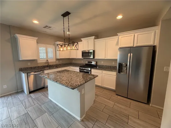 $2,495 | 9163 Laughing Owl Avenue, Las Vegas, NV 89149