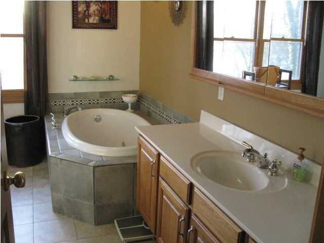 7175 Upton Road Mount Vernon, IN 47620 - Photo 20 of 36 Gallery Image 20