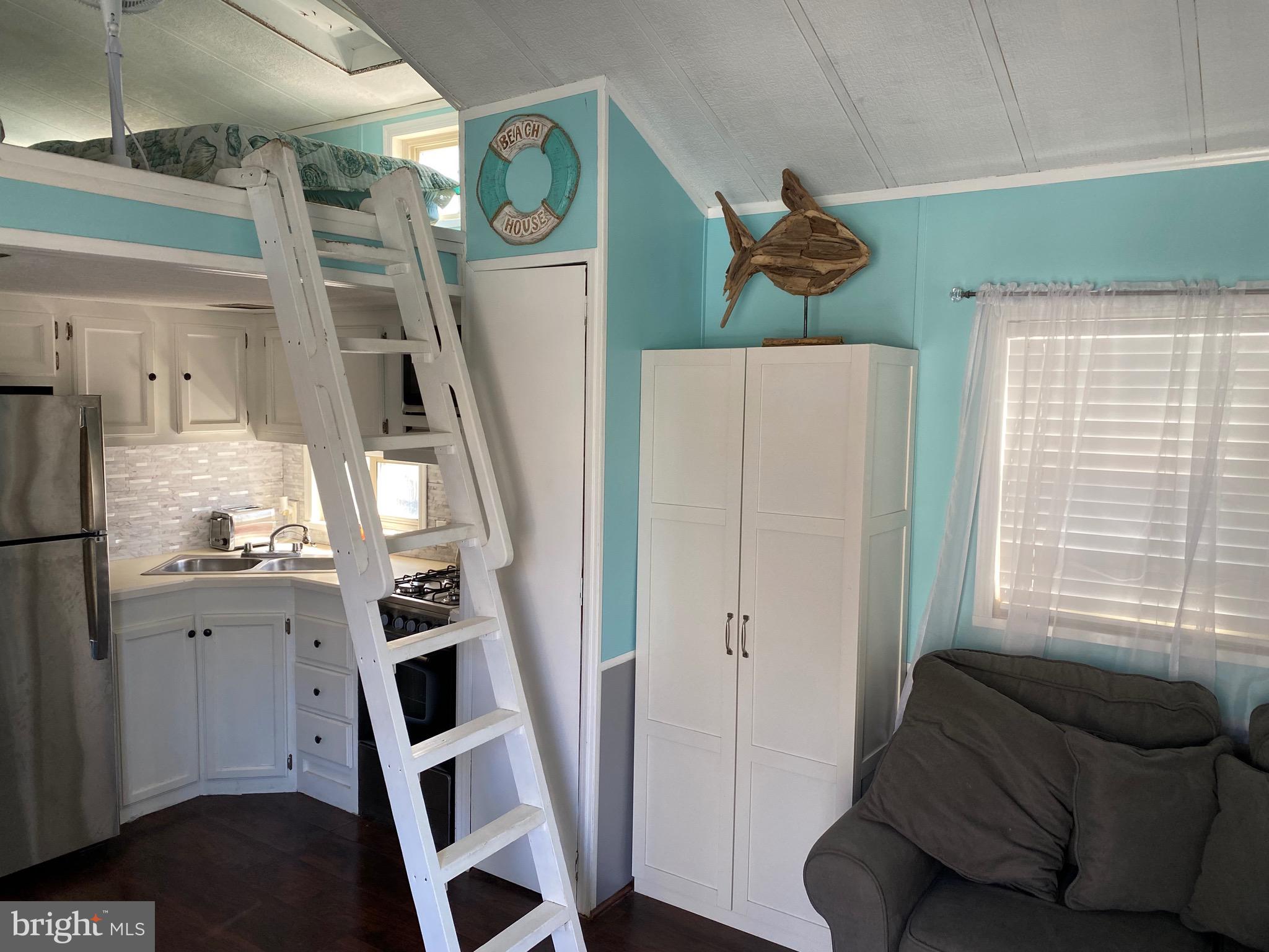 515 Corsons Tavern Road, Unit E52 Ocean View, NJ 08230 - Photo 4 of 15 pantry