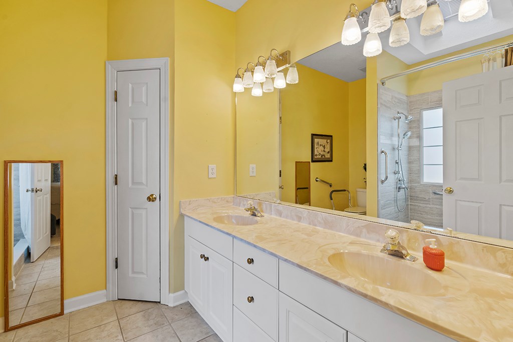 206 Rivers Run Greenwood, SC 29649 - Photo 9 of 17 Gallery Image 9