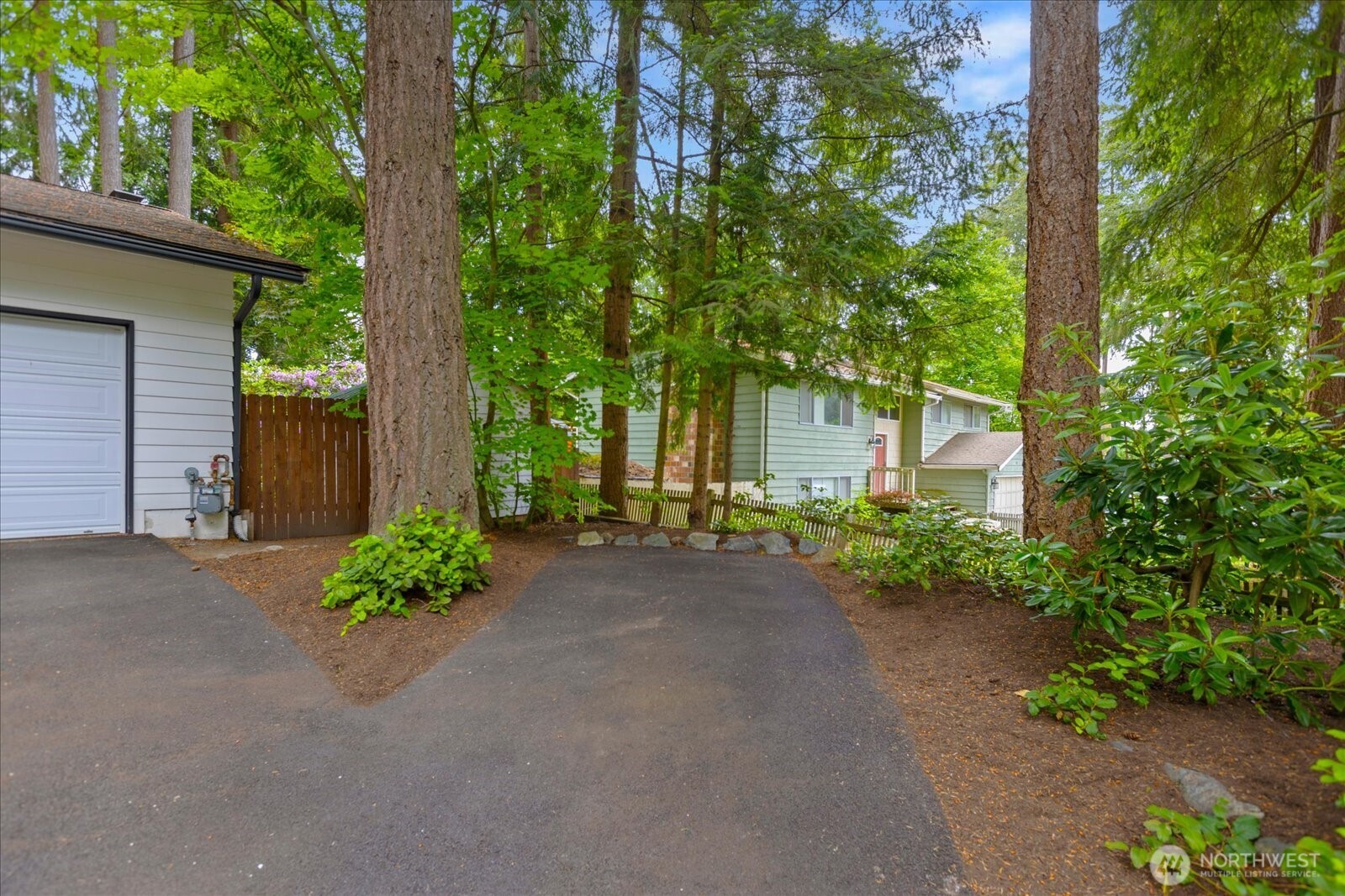 5625 152nd Street Southwest Edmonds, WA 98026 - Photo 31 of 38