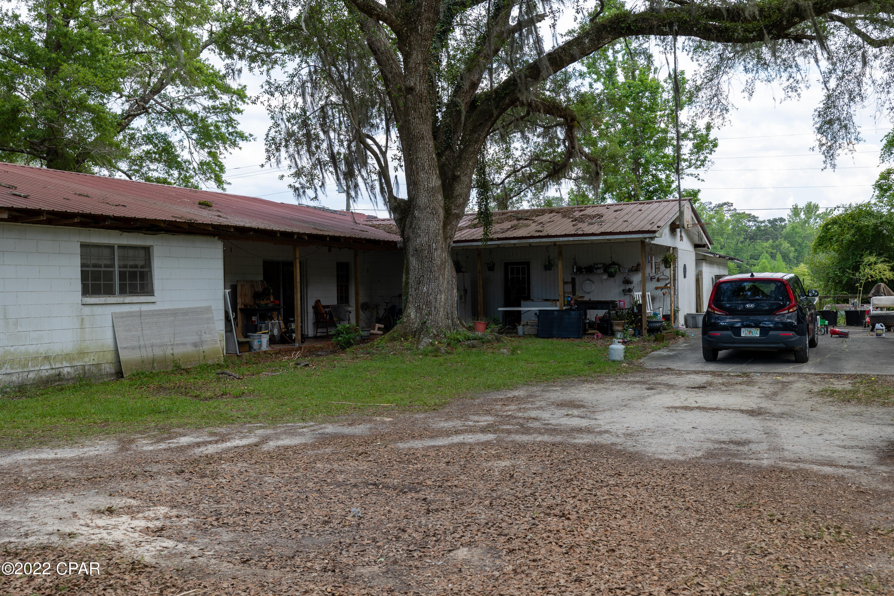 4144 Pate Pond Road Vernon, FL 32462 - Photo 5 of 16