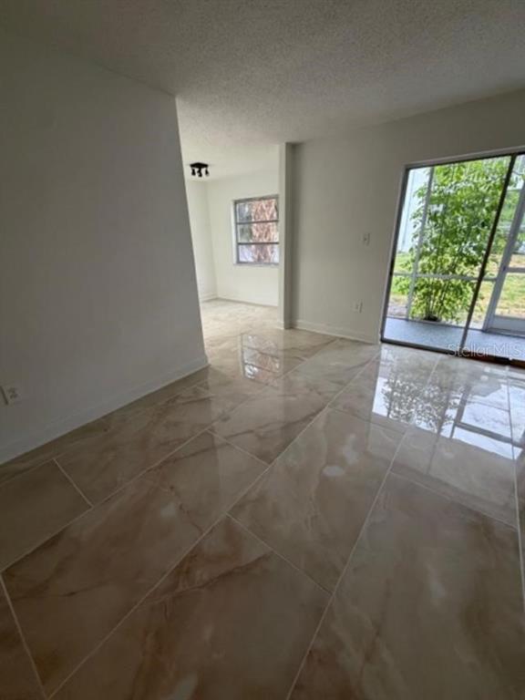 341 South McMullen Booth Road, Unit 145 Clearwater, FL 33759 - Photo 5 of 7
