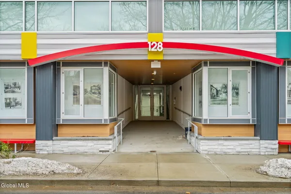 $1,100,000 | 128 Henry Street, Unit 406, Saratoga Springs, NY 12866