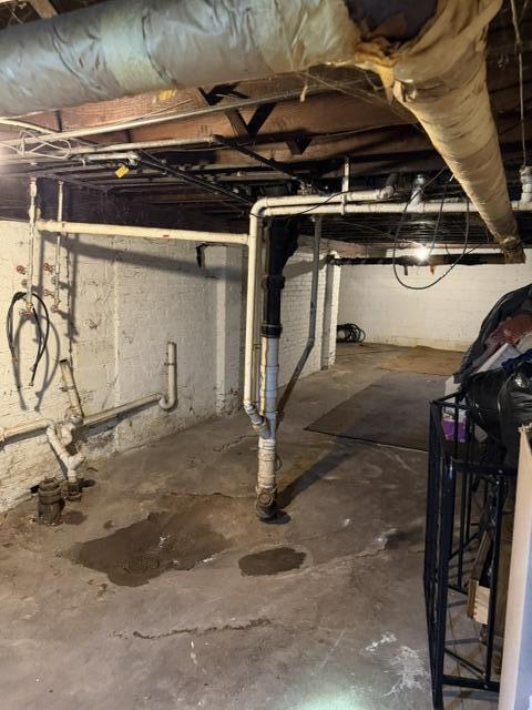 508 8th Street Racine, WI 53403 - Photo 30 of 36 image