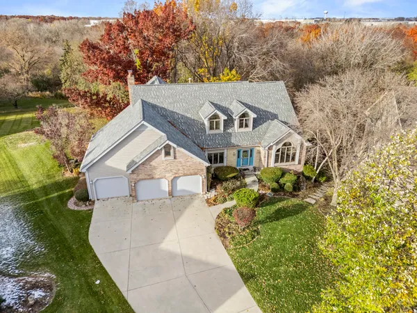 2772 Glendower Terrace, Elgin, IL 60124