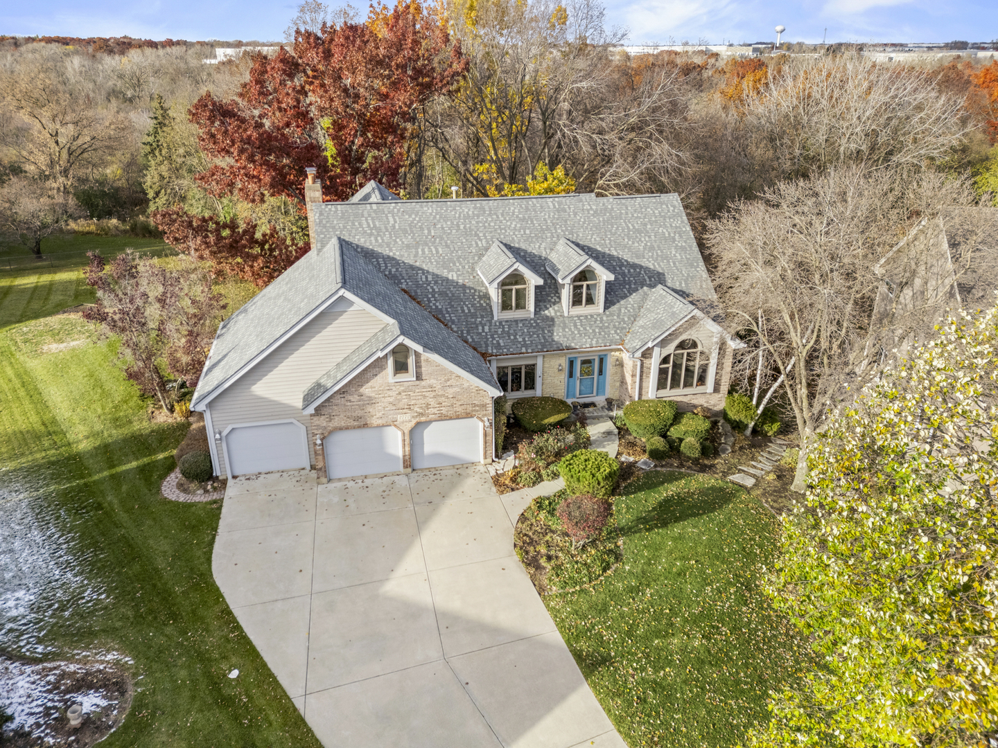 2772 Glendower Terrace Elgin, IL 60124 - Photo 2 of 10