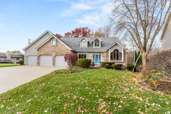 2772 Glendower Terrace, Elgin, IL 60124