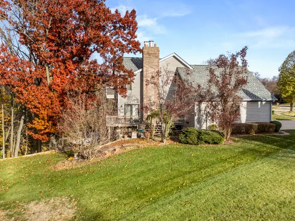 2772 Glendower Terrace, Elgin, IL 60124