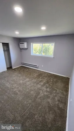 $1,850 | 118 East Moreland Avenue, Unit 22, Hatboro, PA 19040