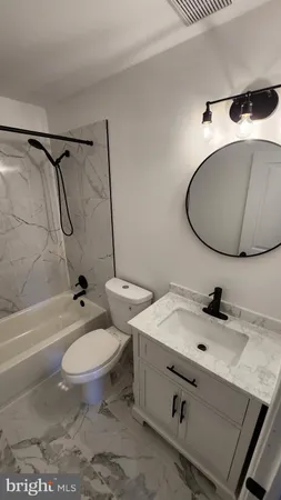 $1,850 | 118 East Moreland Avenue, Unit 22, Hatboro, PA 19040