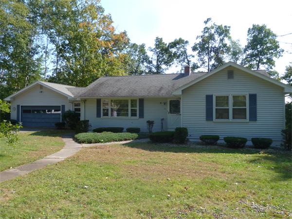 33 Marion Circle Ludlow, MA 01056 - Photo 1 of 15 Gallery Image 1
