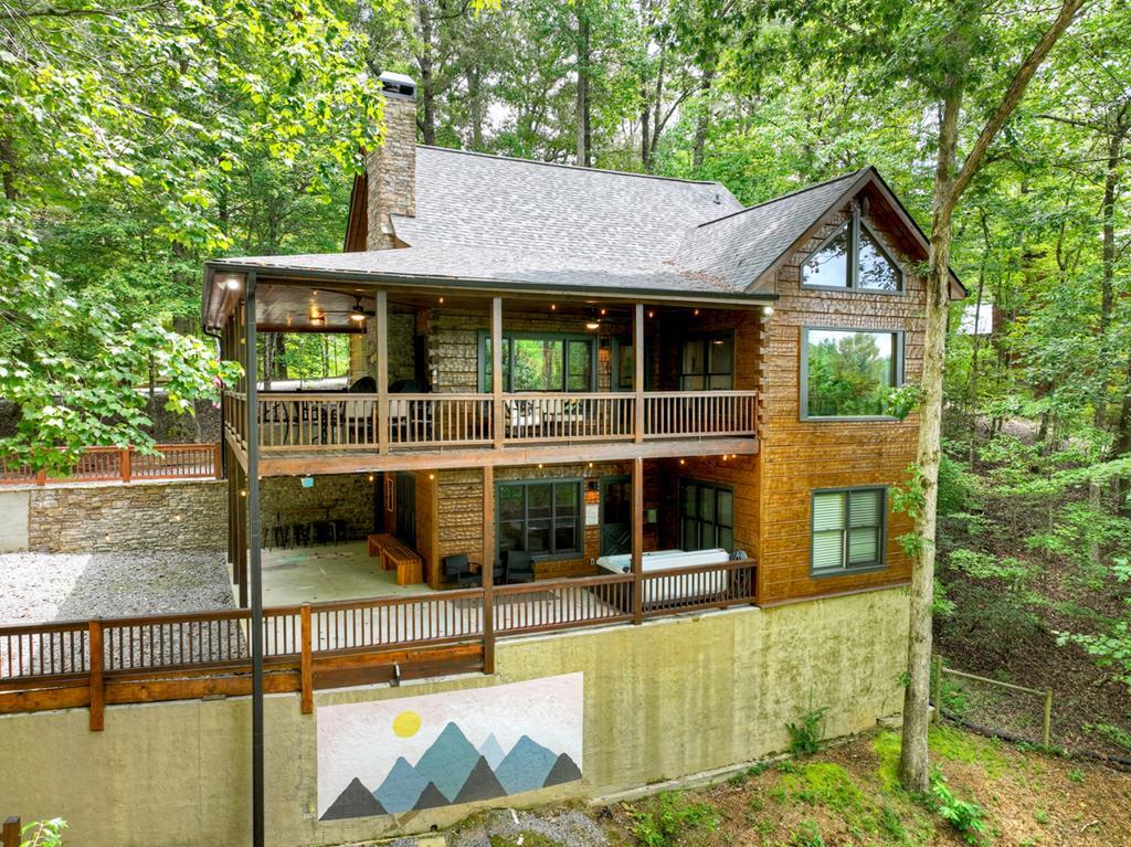 1134 Maggie Chapman Road Blue Ridge, GA 30513 - Photo 14 of 65