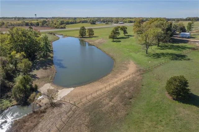 $750,000 | 2815 West 7th Street, Galena, KS 66739