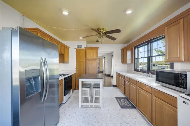 $750,000 | 2815 West 7th Street, Galena, KS 66739