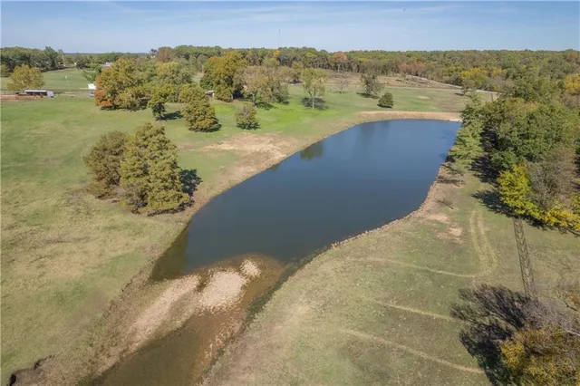 $750,000 | 2815 West 7th Street, Galena, KS 66739