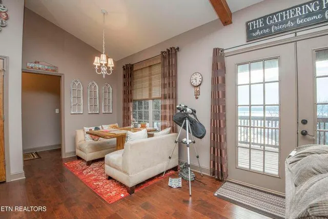 $950,000 | 174 Bluegreen Way, Rockwood, TN 37854