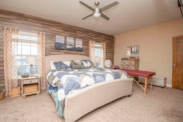 $950,000 | 174 Bluegreen Way, Rockwood, TN 37854