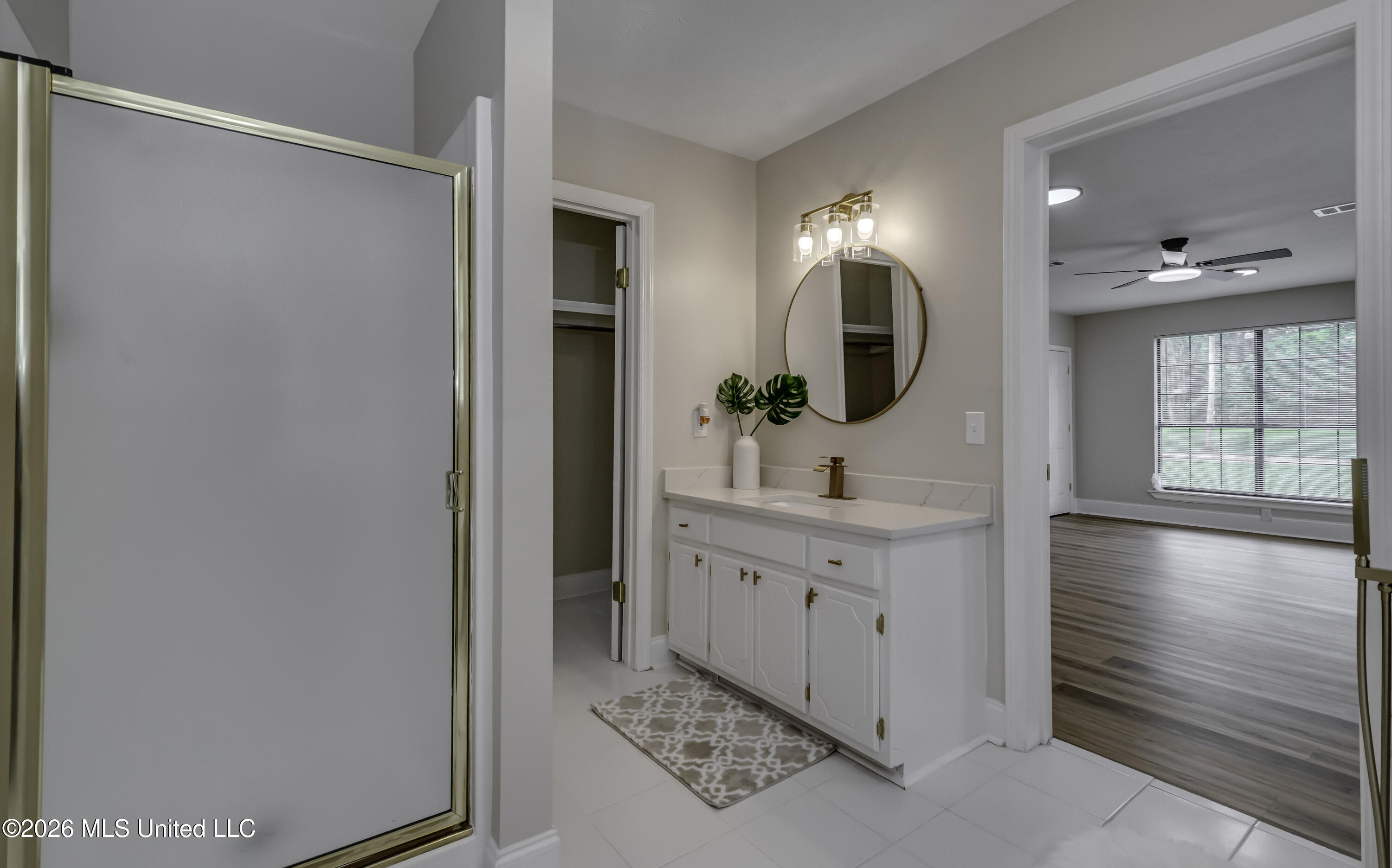 5534 Clinton Boulevard Jackson, MS 39209 - Photo 16 of 28 5534 Clinton Blvd--42