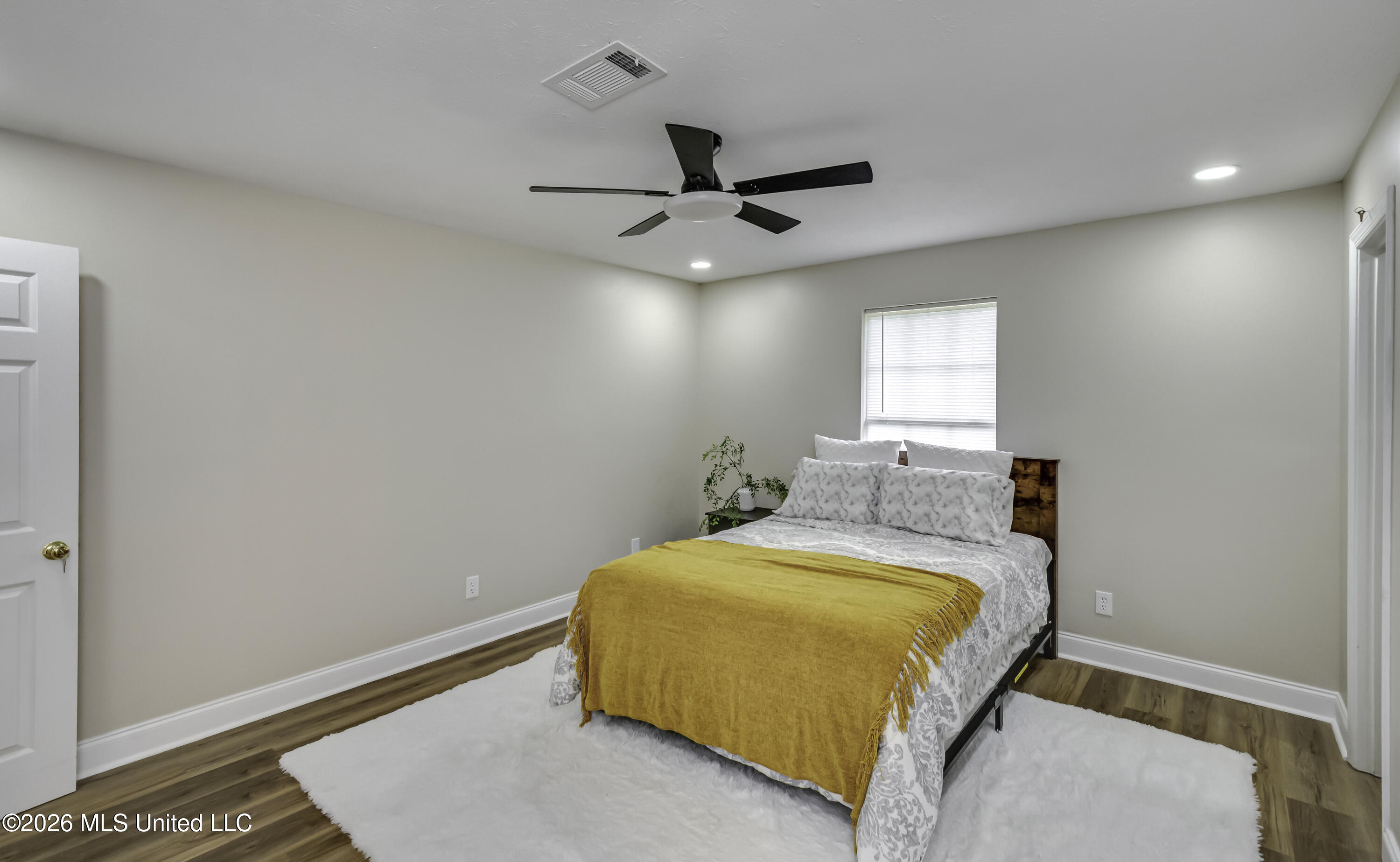 5534 Clinton Boulevard Jackson, MS 39209 - Photo 22 of 28 5534 Clinton Blvd--60