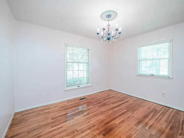 $267,000 | 1170 South Stockwell Road, Evansville, IN 47714