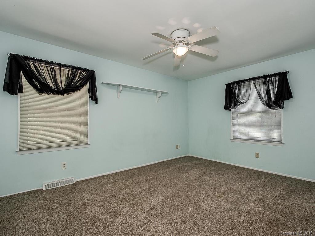 6400 Old Post Road Charlotte, NC 28212 - Photo 14 of 23 Gallery Image 14
