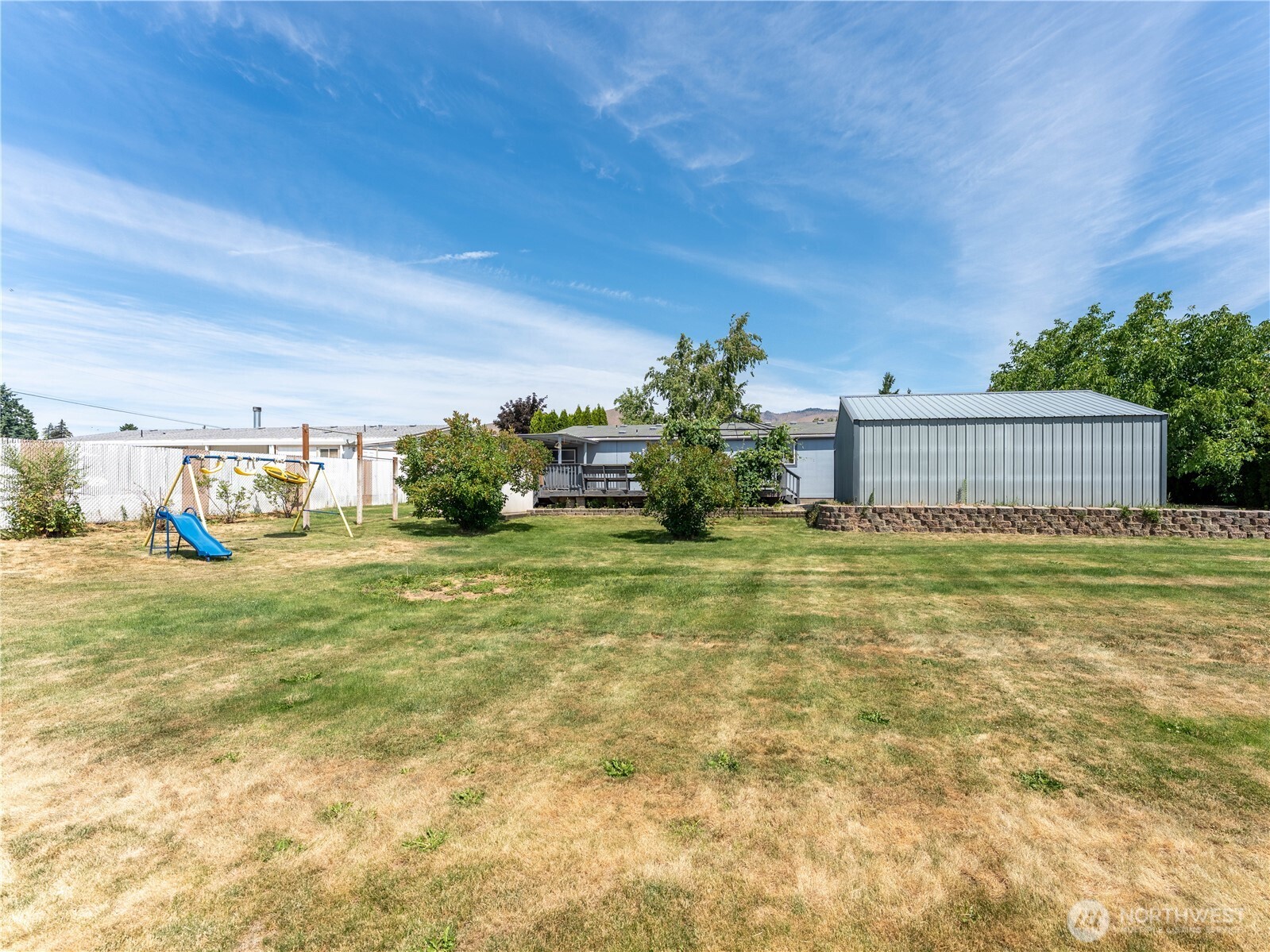 1559 Tybeau Road Wenatchee, WA 98801 - Photo 32 of 40 Gallery Image 32