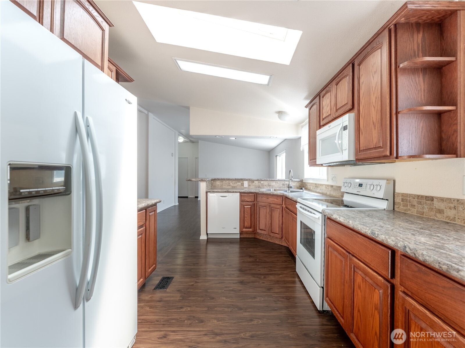 1559 Tybeau Road Wenatchee, WA 98801 - Photo 10 of 40 Gallery Image 10