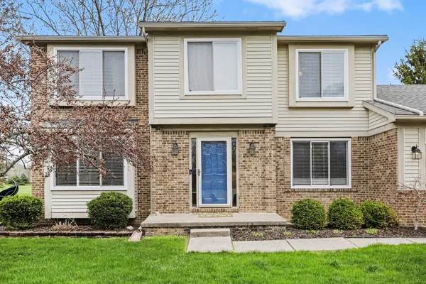 $424,900 | 5941 Cottonwood Drive, Ypsilanti, MI 48197
