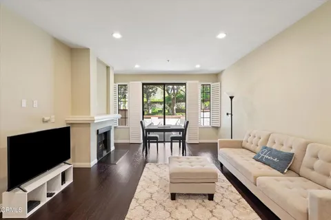$725,000 | 2559 Plaza Del Amo, Unit 111, Torrance, CA 90503