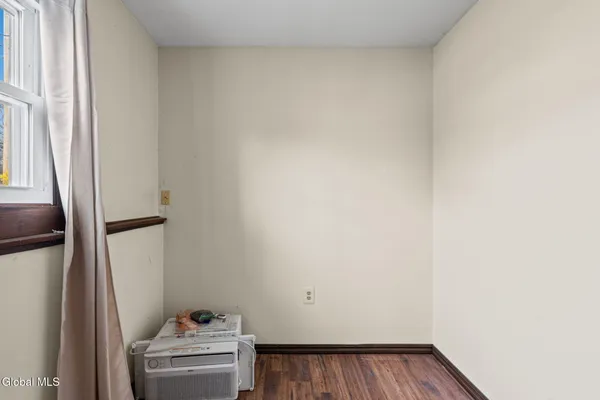 $309,900 | 35 Start Avenue, East Greenbush, NY 12144