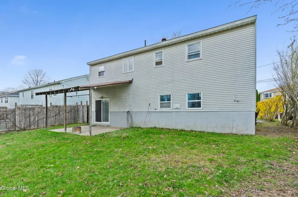 $309,900 | 35 Start Avenue, East Greenbush, NY 12144