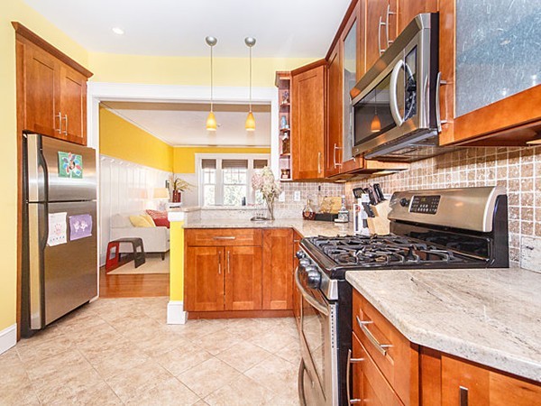 239 Rawson Road, Unit 5 Brookline, MA 02445 - Photo 6 of 16 Gallery Image 6
